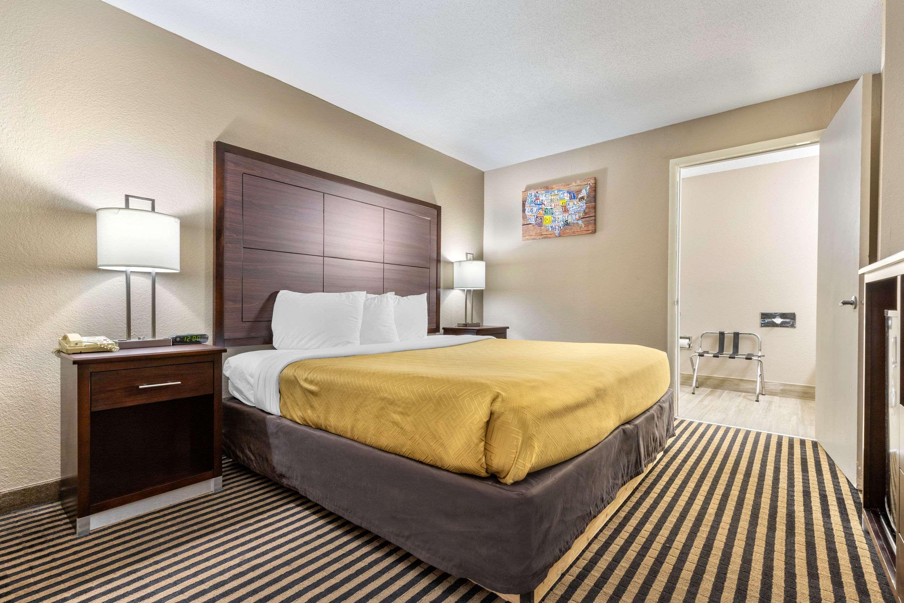 Econo Lodge Флорънс Екстериор снимка