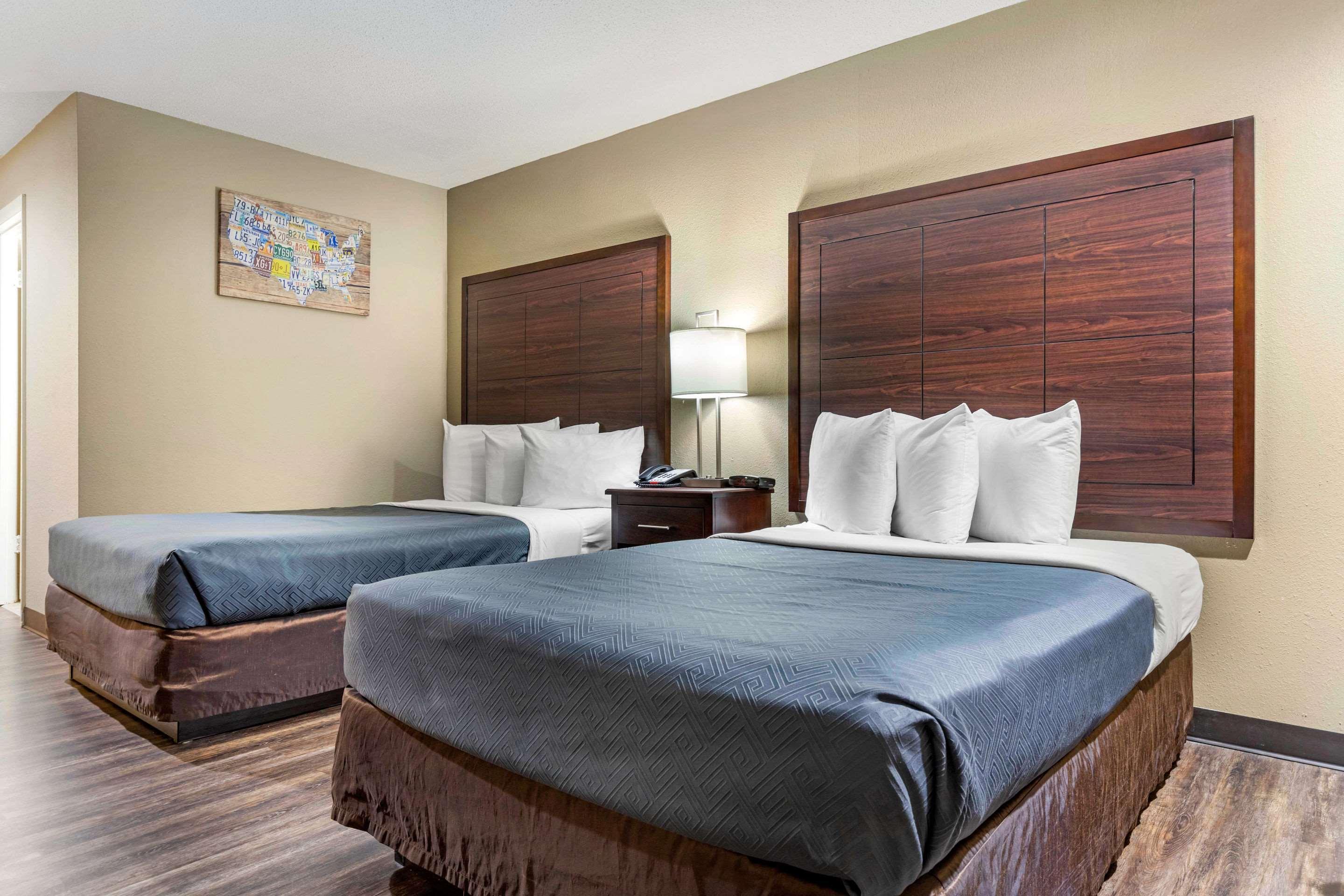 Econo Lodge Флорънс Екстериор снимка