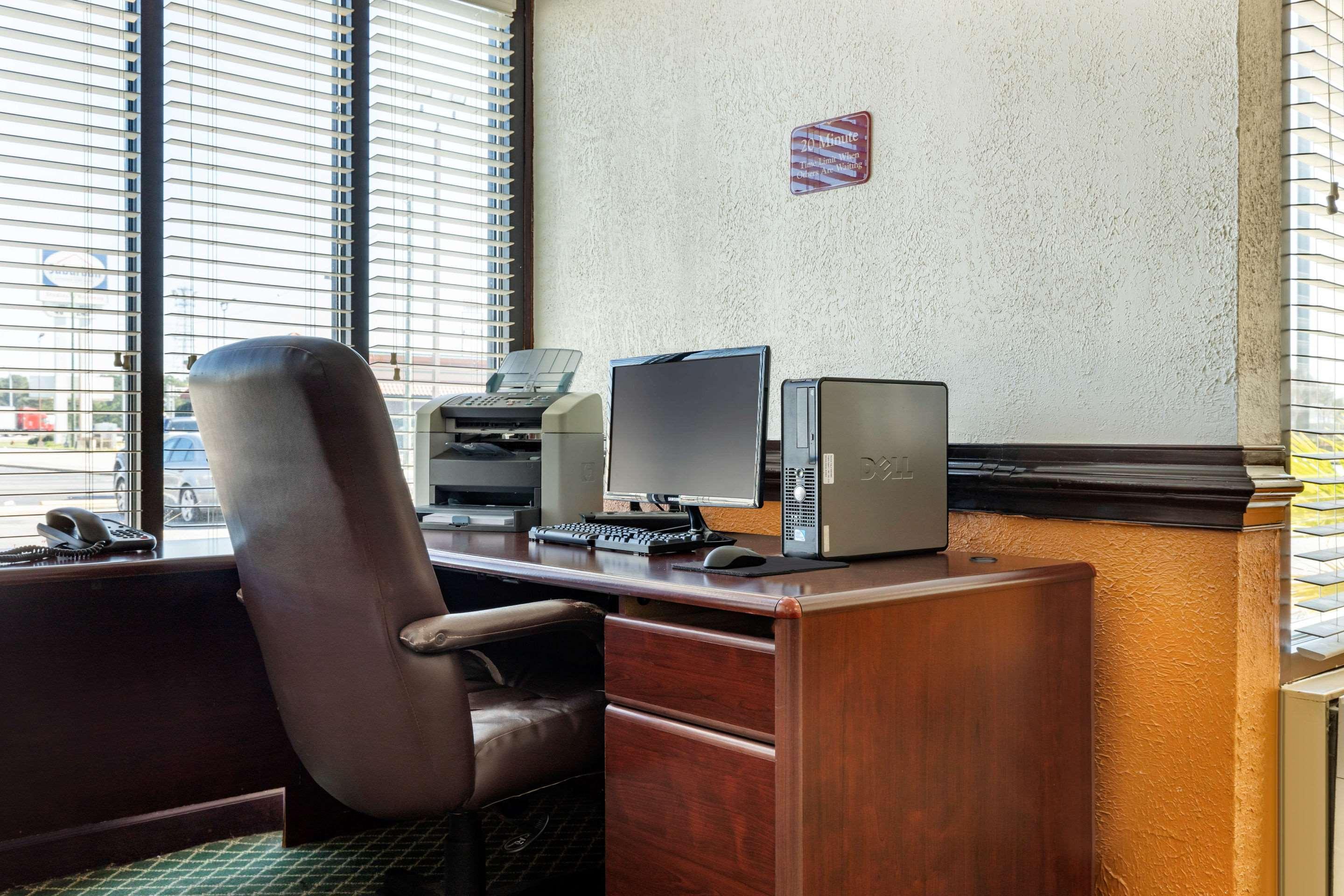 Econo Lodge Флорънс Екстериор снимка