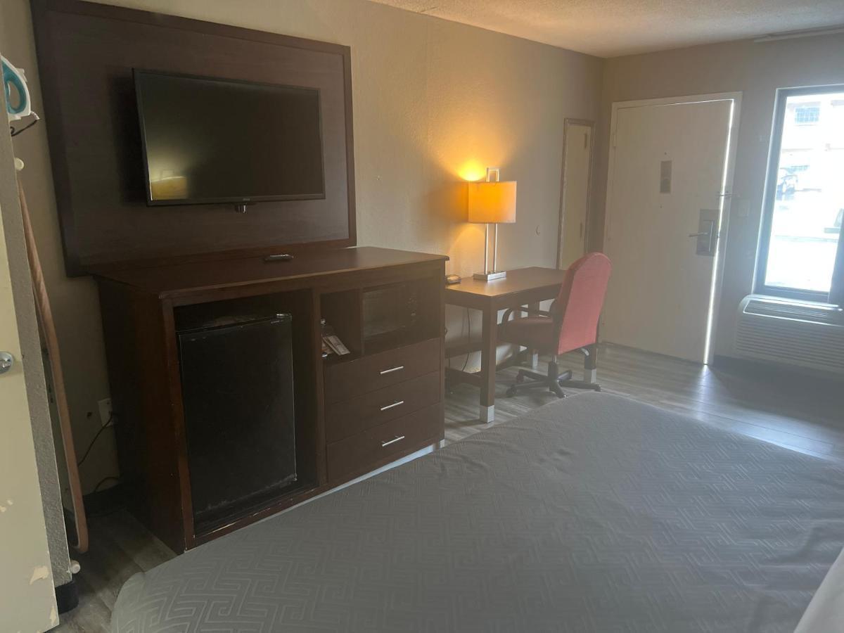 Econo Lodge Флорънс Екстериор снимка