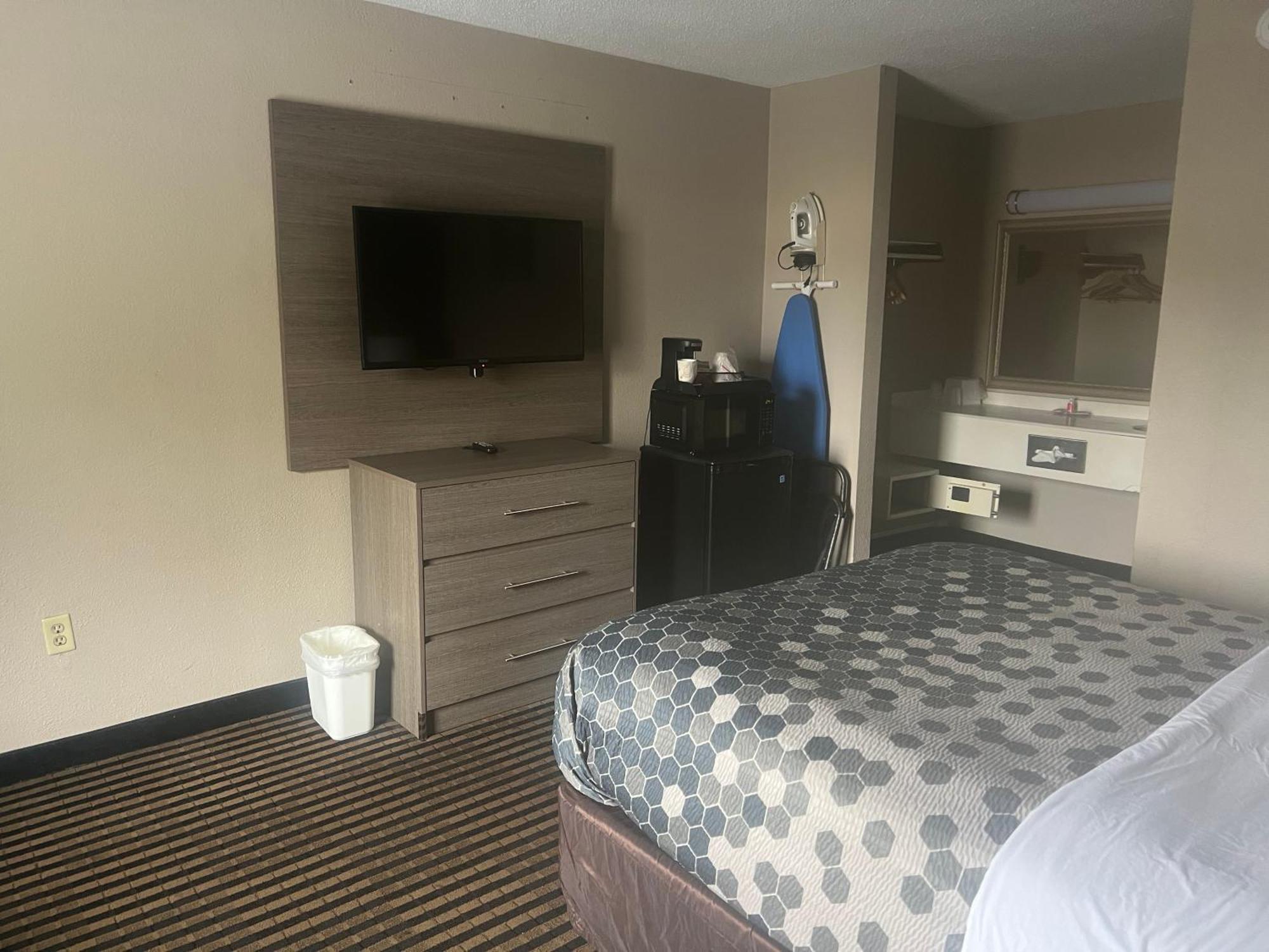 Econo Lodge Флорънс Екстериор снимка