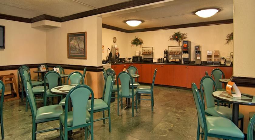Econo Lodge Флорънс Екстериор снимка